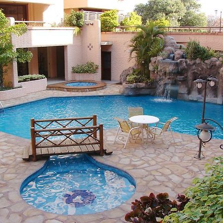 Paulistania Casa Blanca Hotel Santa Cruz de La Sierra Luaran gambar