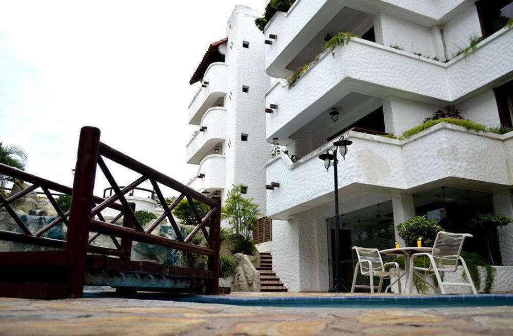 Paulistania Casa Blanca Hotel Santa Cruz de La Sierra Luaran gambar