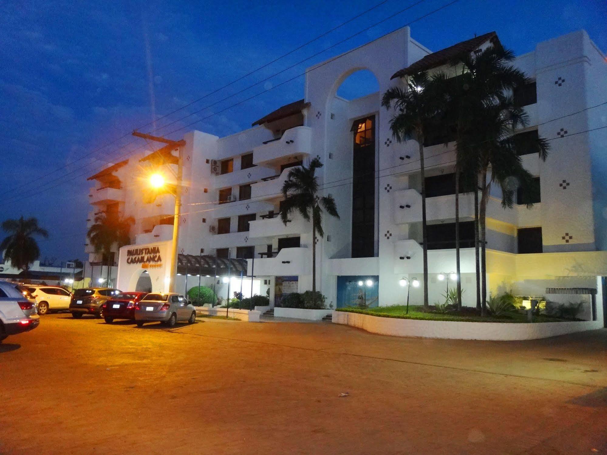 Paulistania Casa Blanca Hotel Santa Cruz de La Sierra Luaran gambar